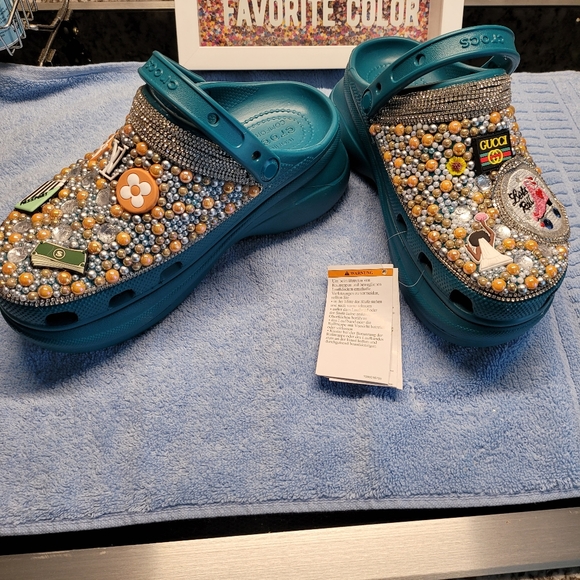 Customized Crocs - Picture 3 of 7